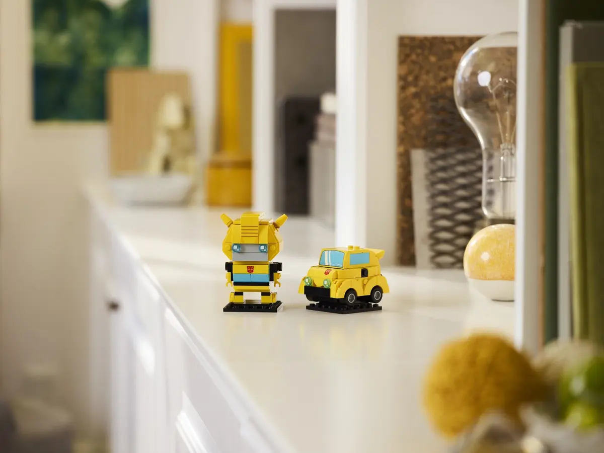 LEGO BrickHeadz 40804 Bumblebee Robot & Vehicle set, image 4