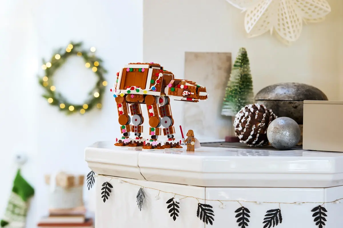 LEGO Star Wars 40806 Gingerbread AT-AT Walker set, image 5