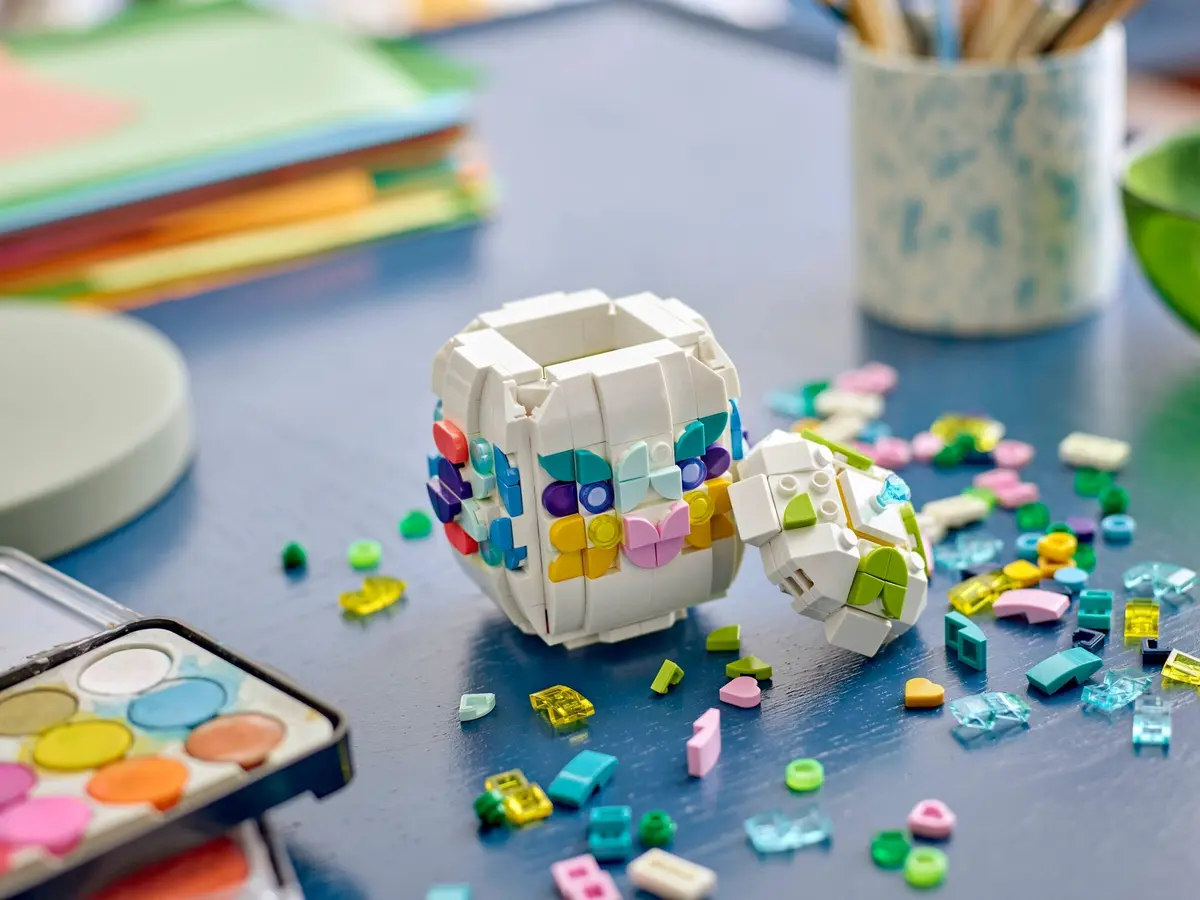 LEGO Seasonal 40816 Decorative Easter Egg set, image 5
