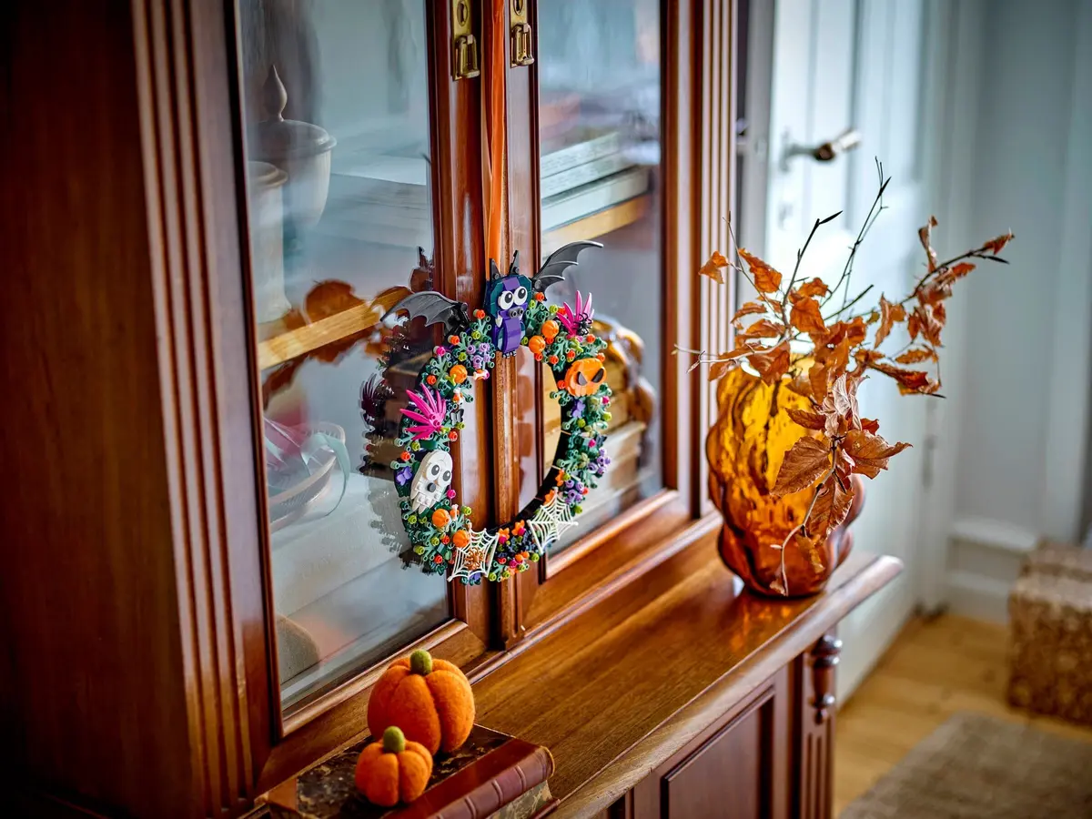 LEGO Seasonal 40825 Halloween Wreath set, image 6