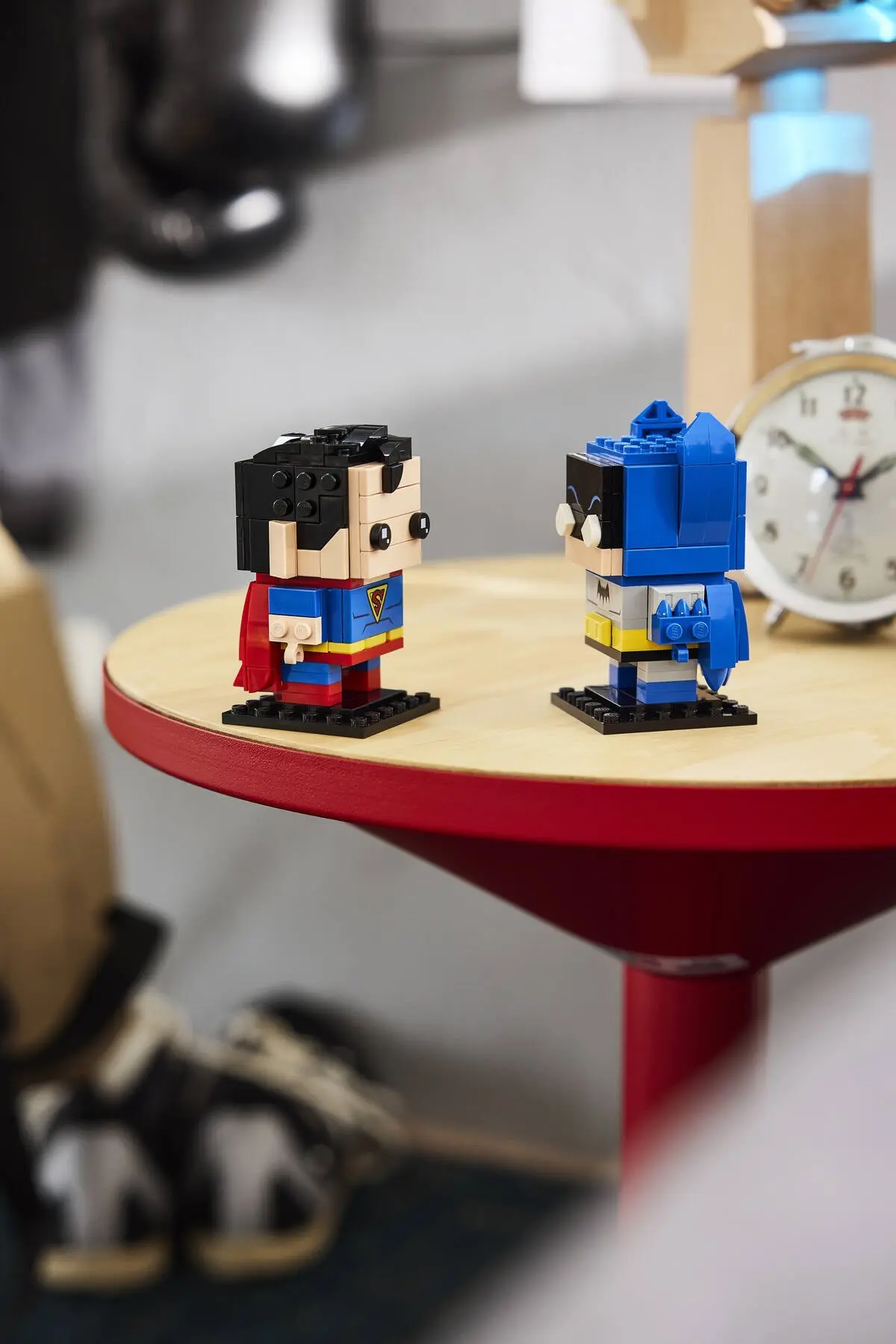 LEGO BrickHeadz 40859 Golden Age Superman and Batman set, image 9