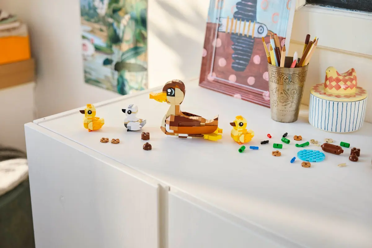 LEGO Creator 40885 Duck Family set, image 4