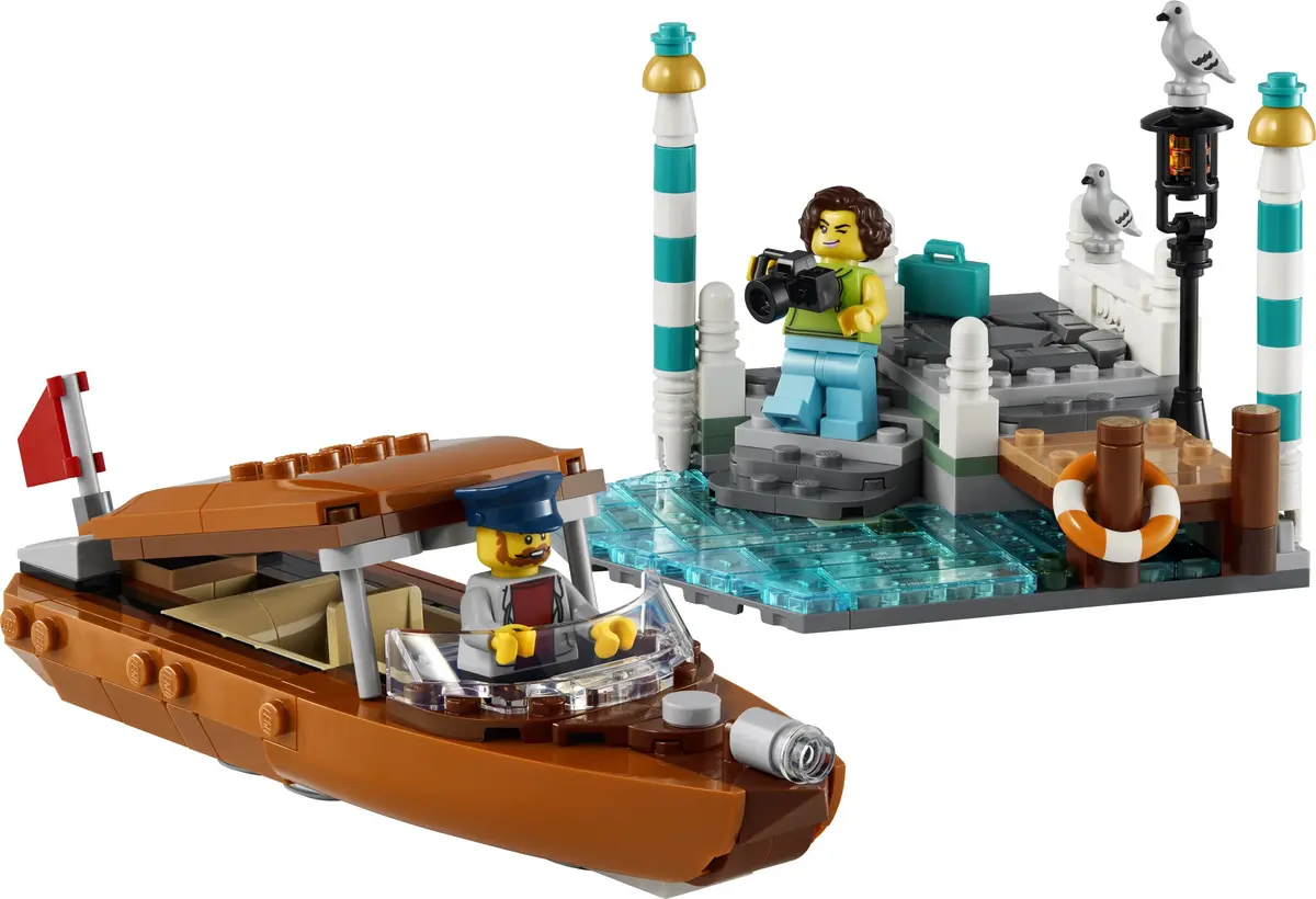 LEGO Icons 40898 Venetian Water Taxi set