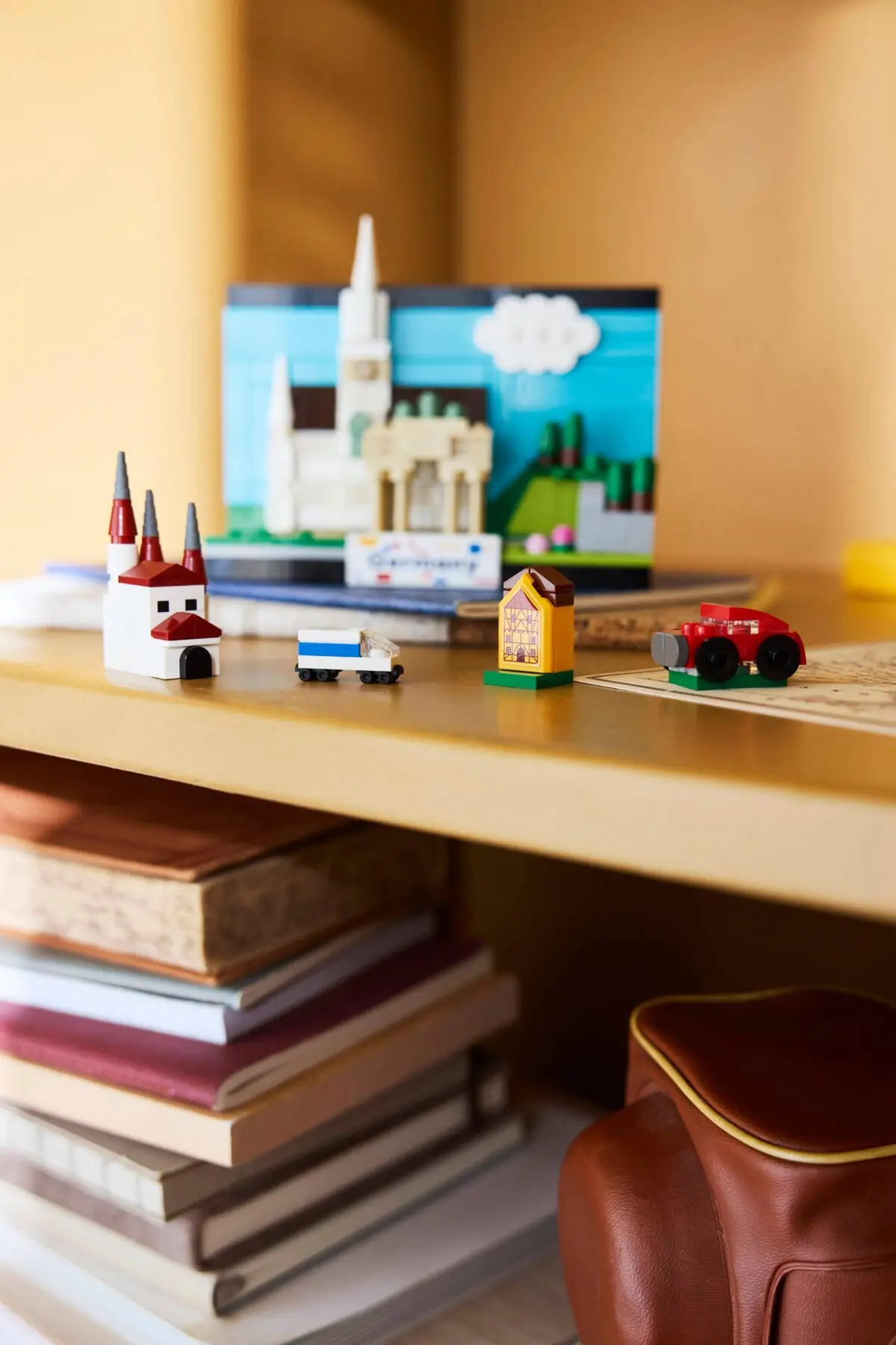 LEGO Creator 40954 Germany Postcard set, image 5