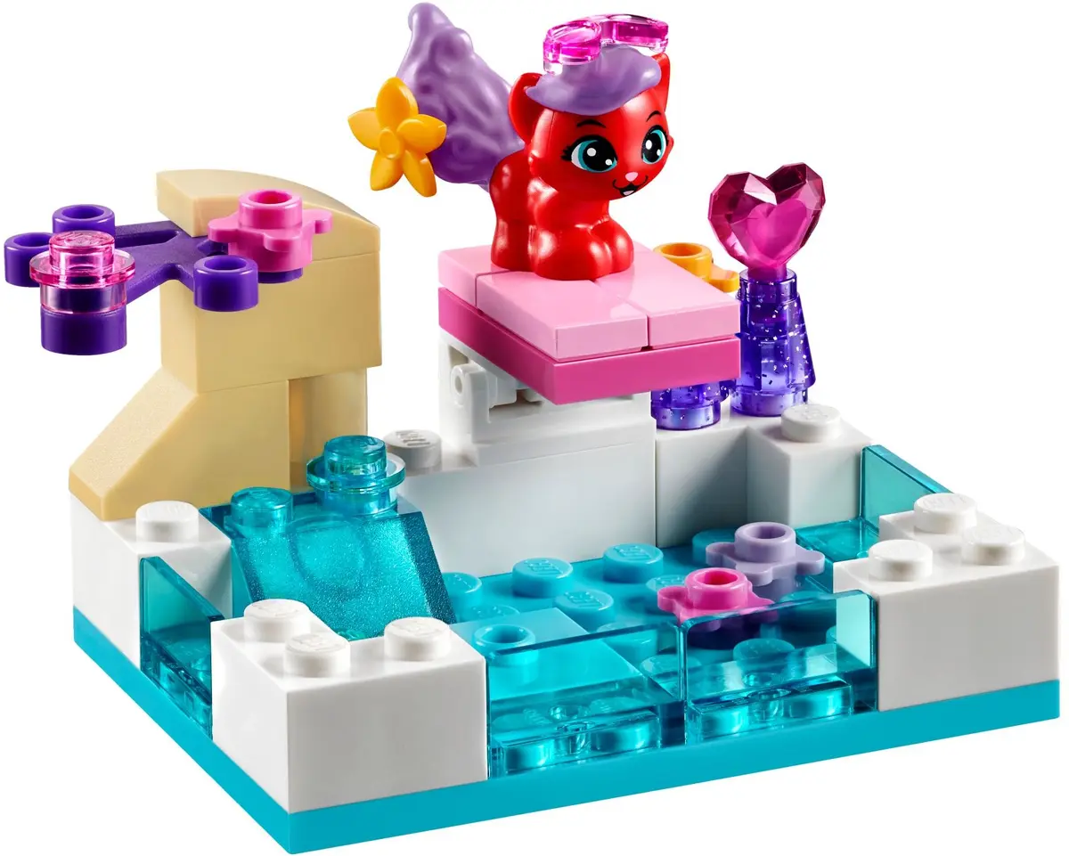 LEGO Disney 41069 Treasure's Day at the Pool set, image 3