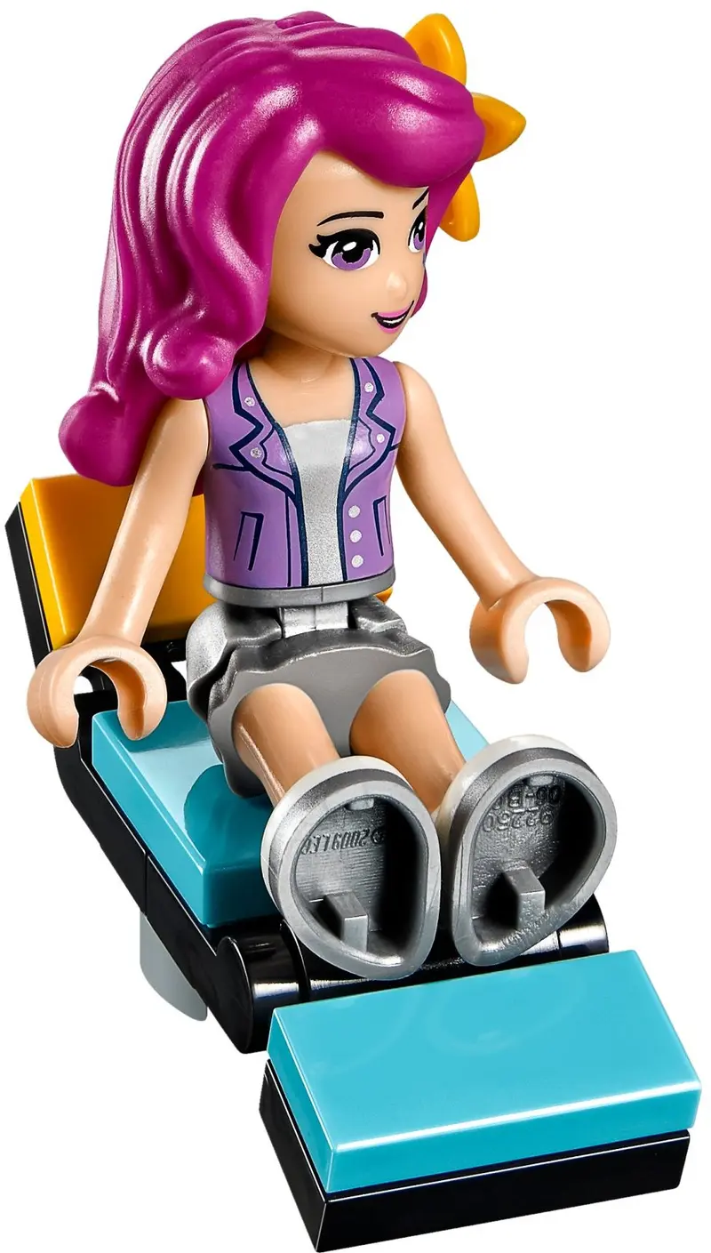 LEGO Friends 41106 Pop Star Tour Bus set, image 6