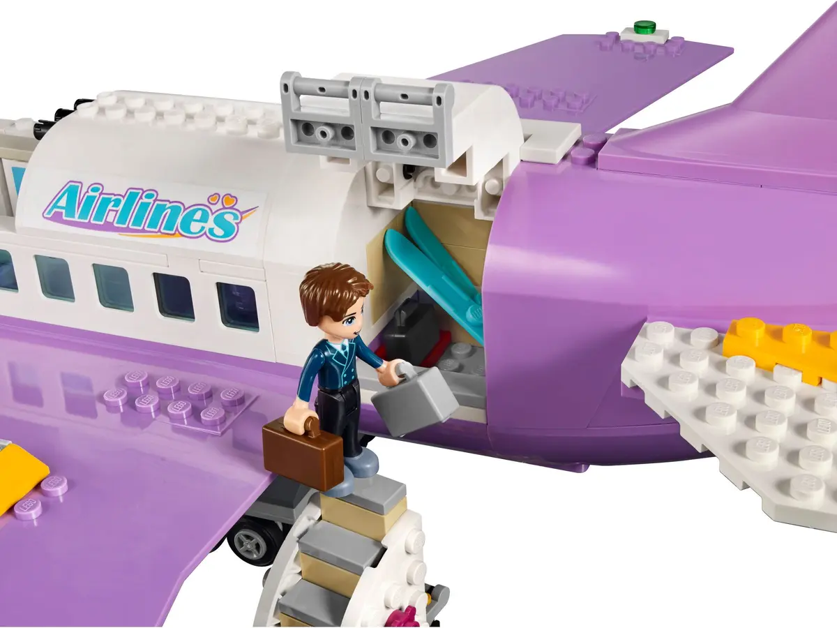 LEGO Friends 41109 Heartlake City Airport set, image 4