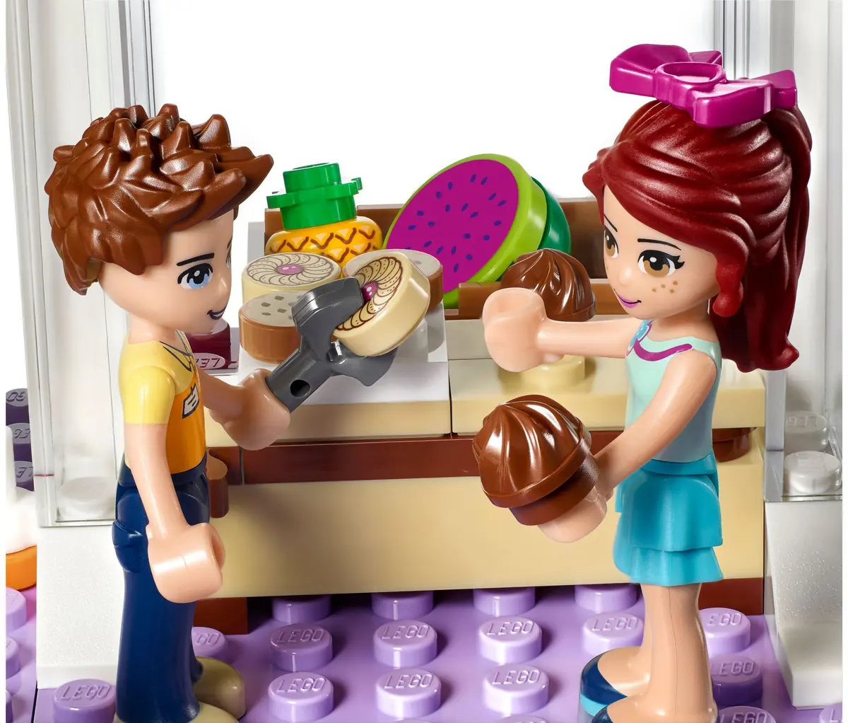 LEGO Friends 41118 Heartlake Supermarket set, image 8