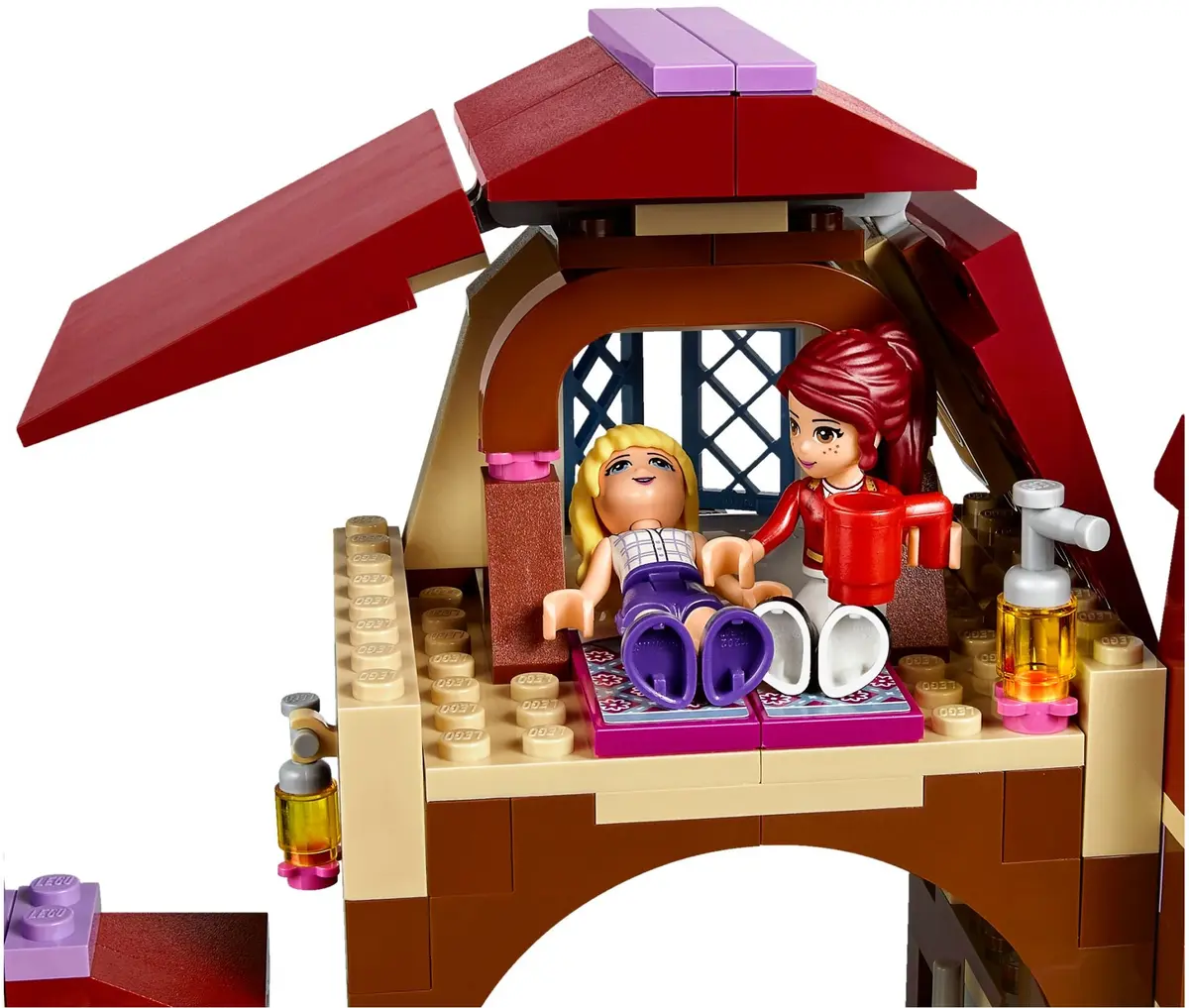 LEGO Friends 41126 Heartlake Riding Club set, image 7