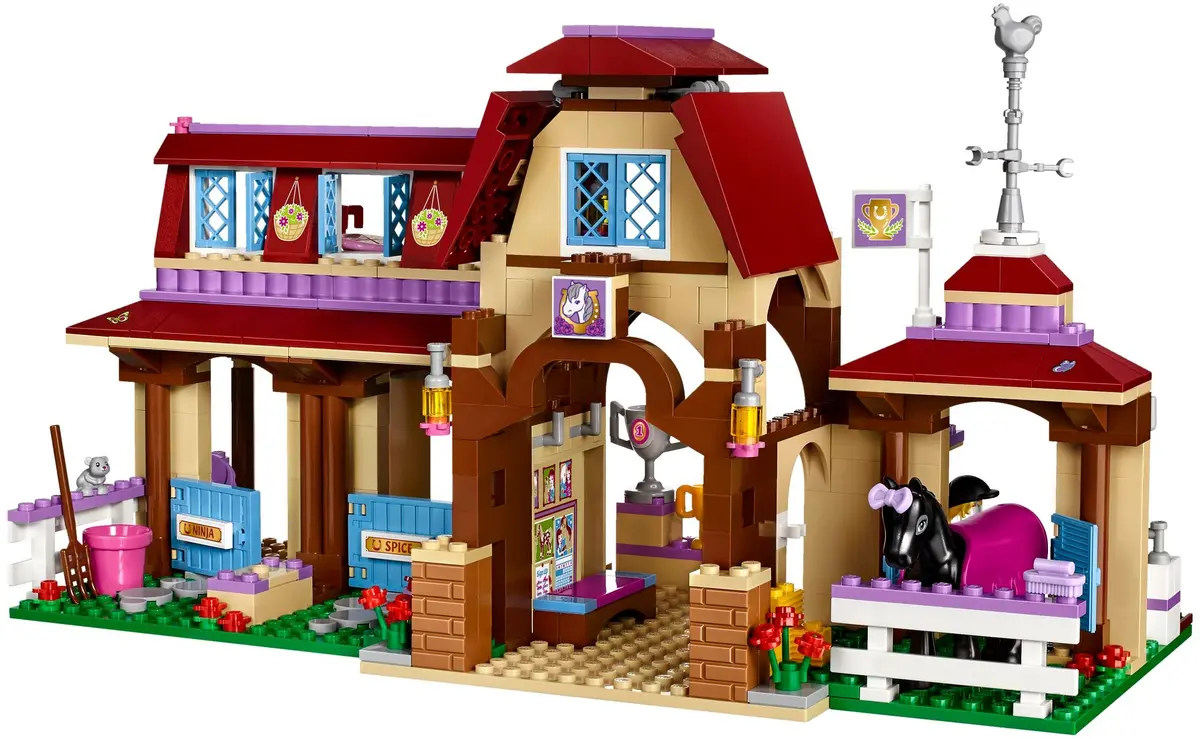 LEGO Friends 41126 Heartlake Riding Club set, image 5