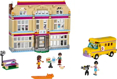 LEGO Friends 41134 Heartlake Performance School set