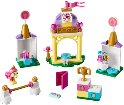 LEGO Disney 41144 Petite's Royal Stable set