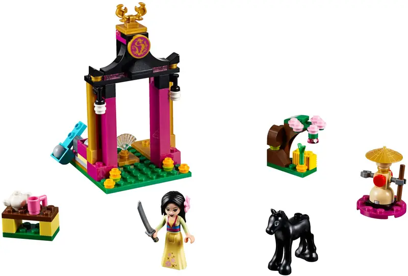 LEGO Disney 41151 Mulan's Training Day set