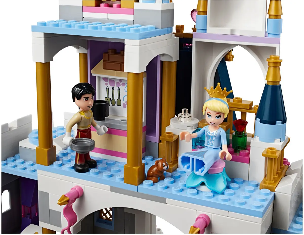 LEGO Disney 41154 Cinderella's Dream Castle set, image 7