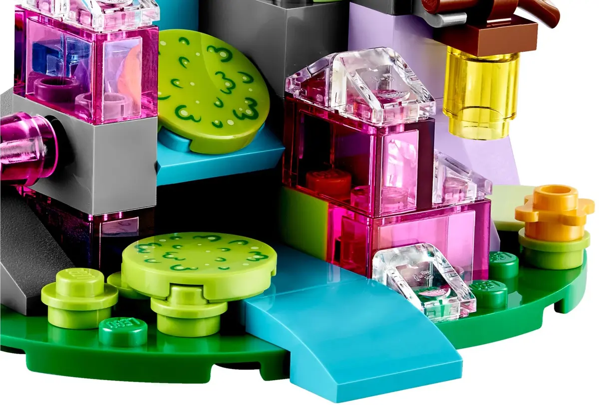LEGO Elves 41171 Emily Jones & the Baby Wind Dragon set, image 4