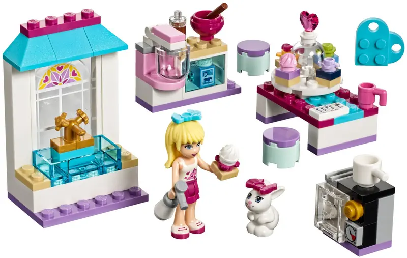 LEGO Friends 41308 Stephanie's Friendship Cakes set