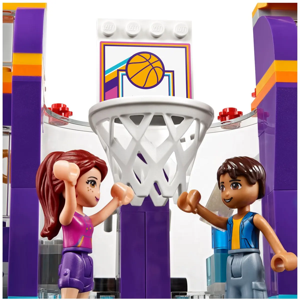LEGO Friends 41312 Heartlake Sports Centre set, image 8