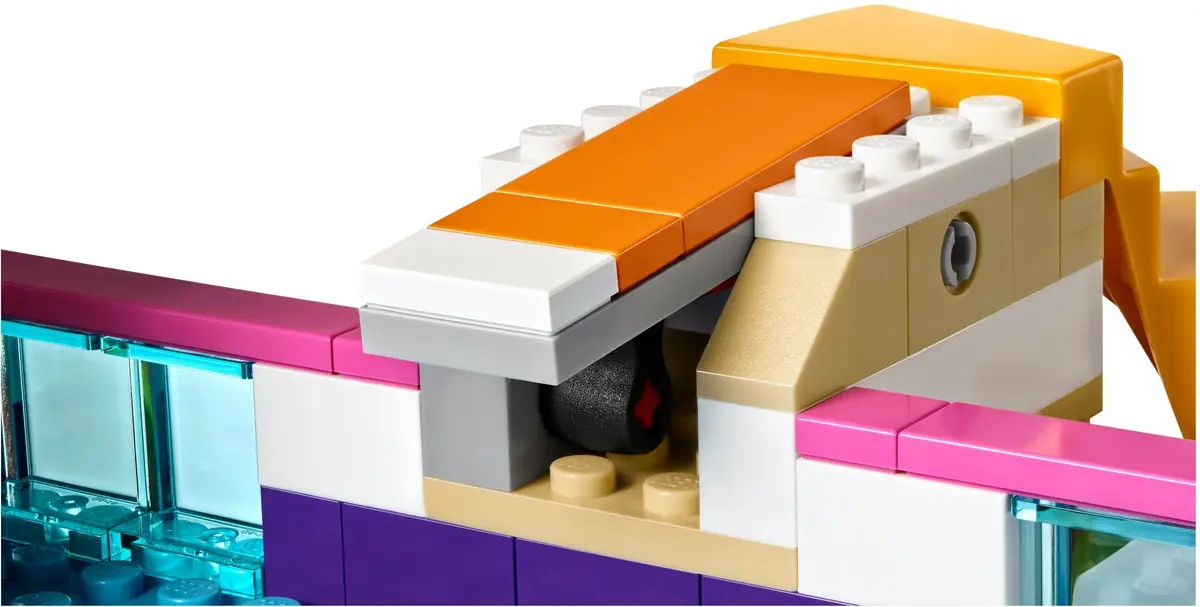 LEGO Friends 41313 Heartlake Summer Pool set, image 15