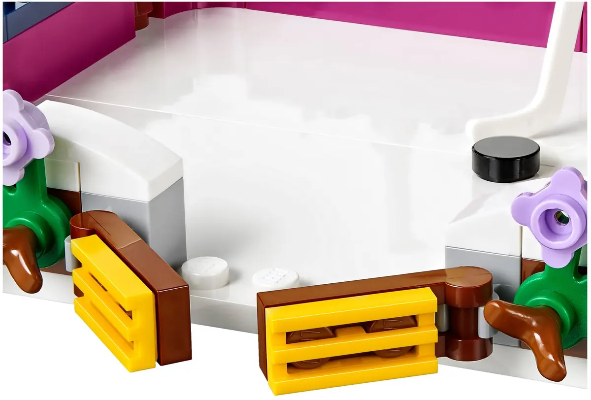 LEGO Friends 41322 Snow Resort Ice Rink set, image 8