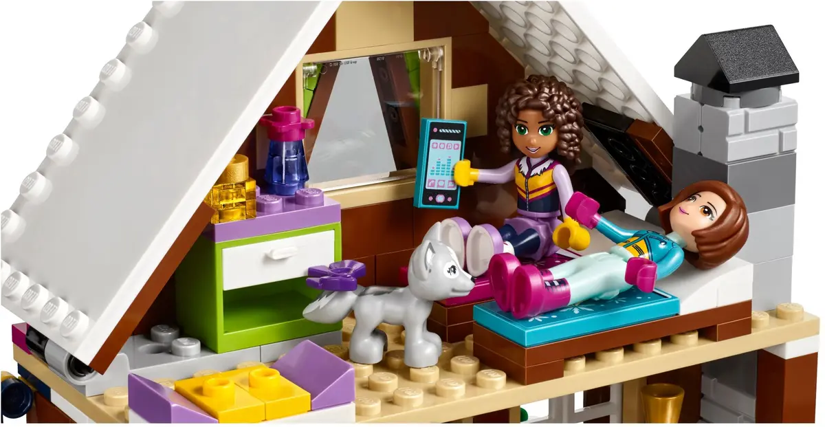 LEGO Friends 41323 Snow Resort Chalet set, image 6