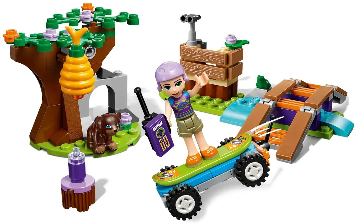 LEGO Friends 41363 Mia's Forest Adventure set, image 3