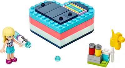 LEGO Friends 41386 Stephanie's Summer Heart Box set