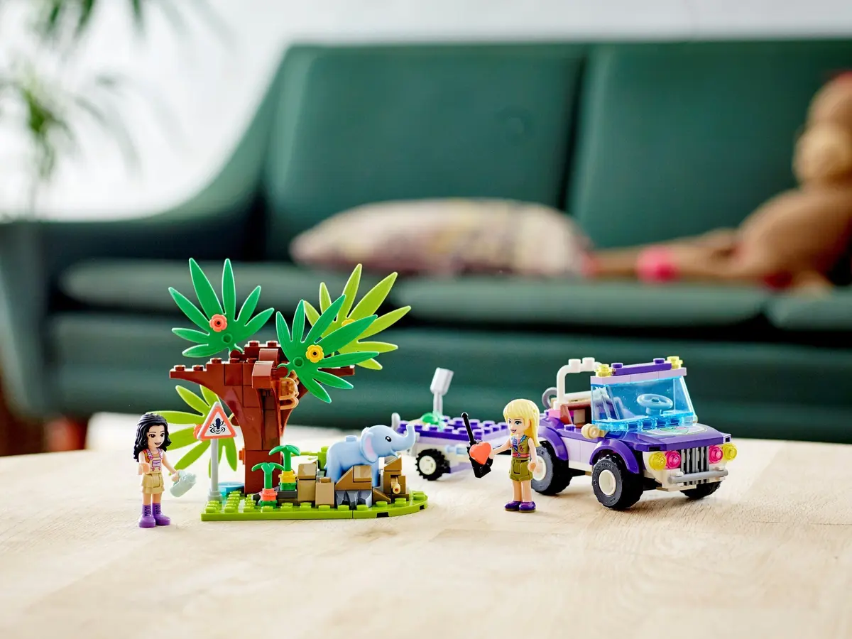 LEGO Friends 41421 Baby Elephant Jungle Rescue set, image 3