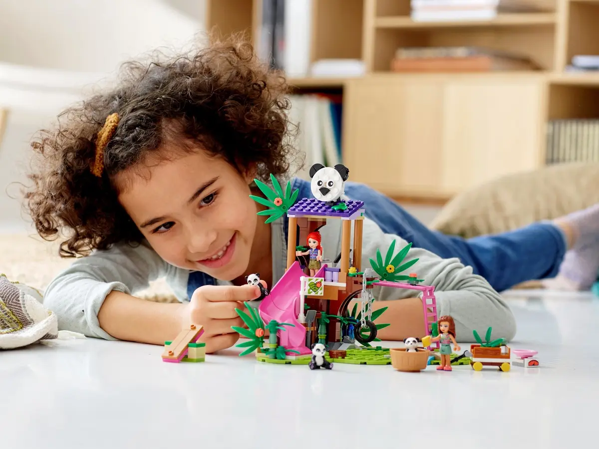 LEGO Friends 41422 Panda Jungle Tree House set, image 12