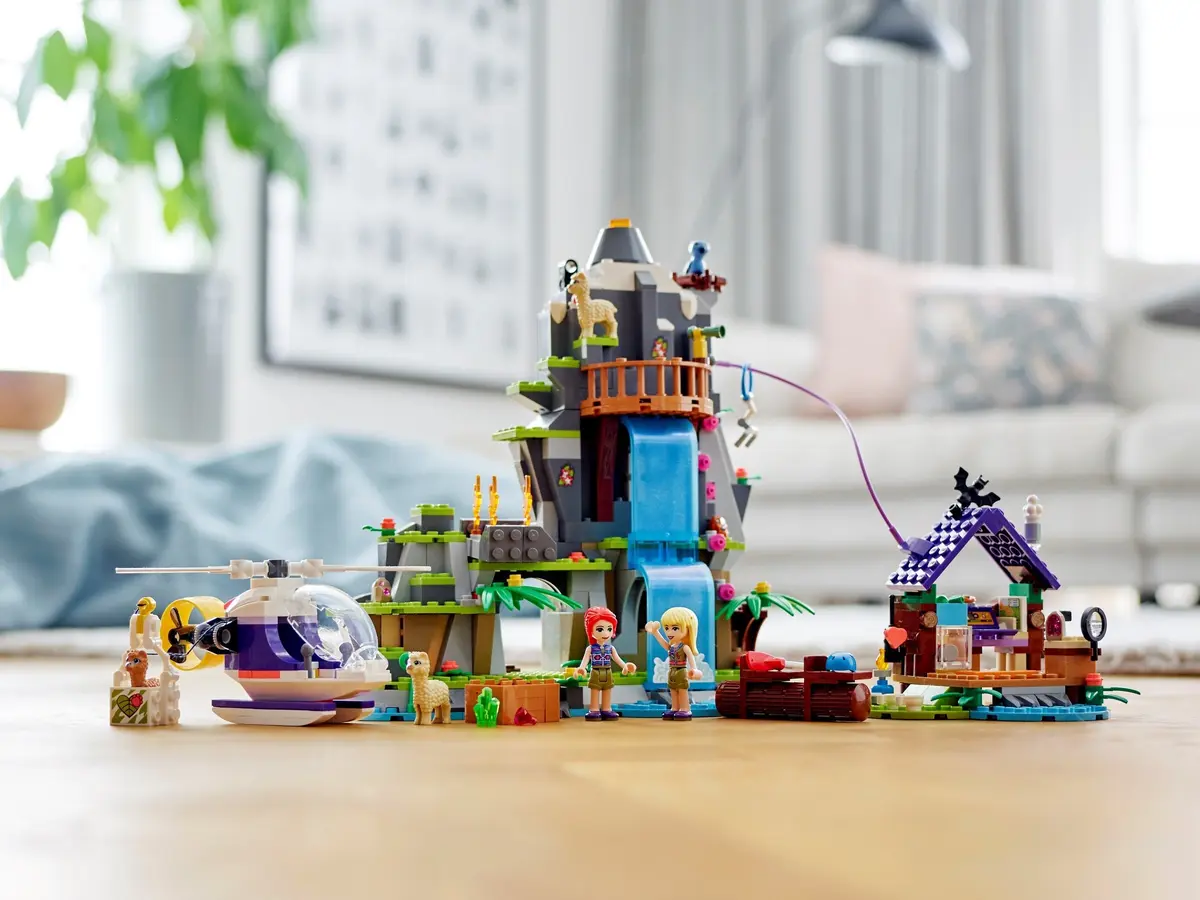 LEGO Friends 41432 Alpaca Mountain Jungle Rescue set, image 4