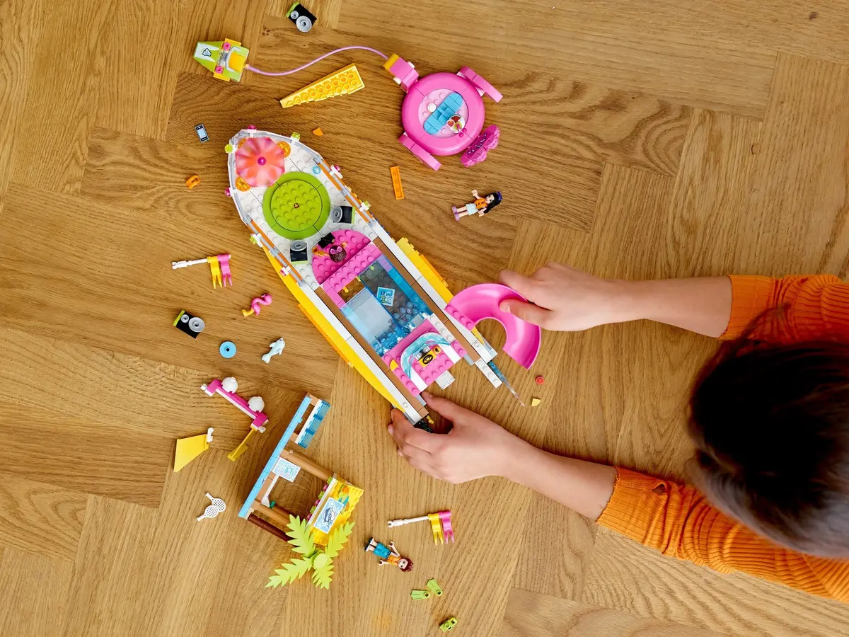LEGO Friends 41433 Party Boat set, image 12