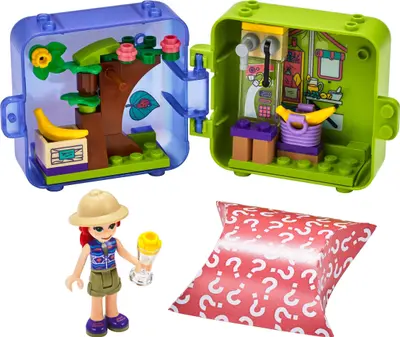 LEGO Friends 41437 Mia's Jungle Play Cube set
