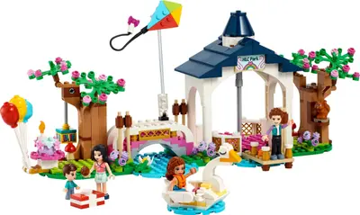LEGO Friends 41447 Heartlake City Park set
