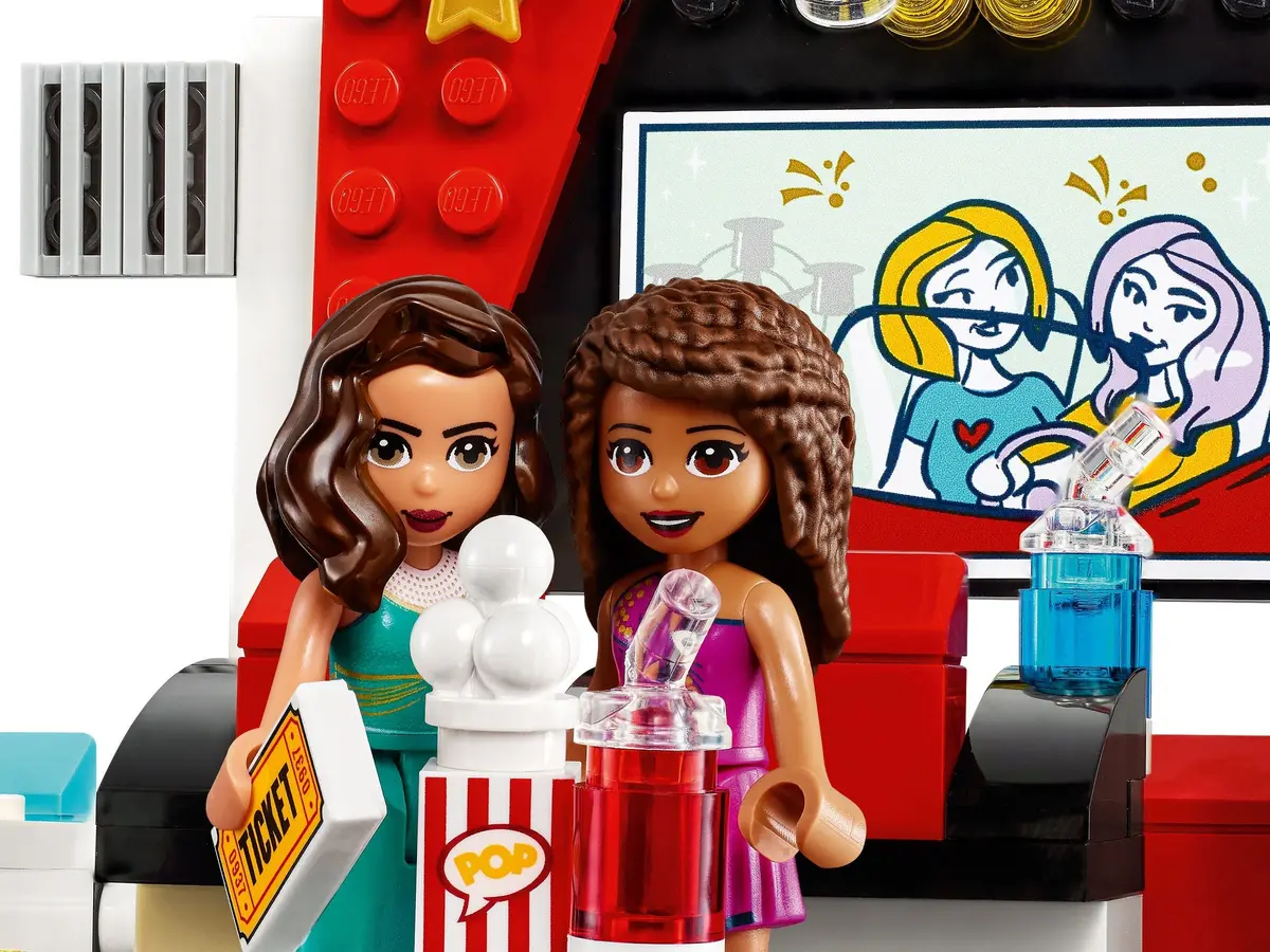 LEGO Friends 41448 Heartlake City Movie Theatre set, image 4