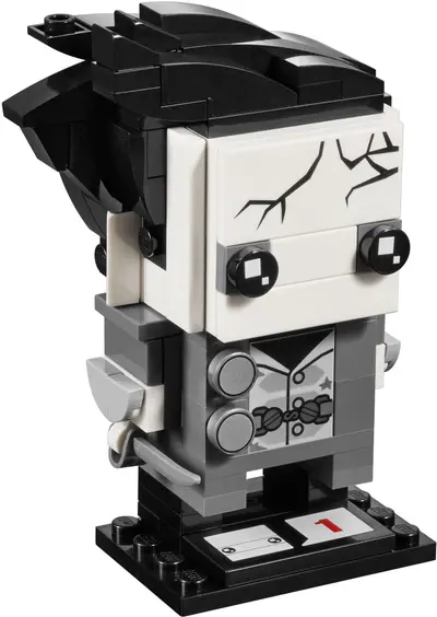 LEGO BrickHeadz 41594 Captain Armando Salazar set