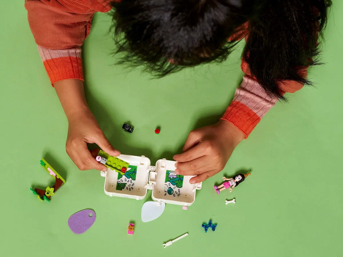 LEGO Friends 41663 Emma's Dalmatian Cube set, image 12