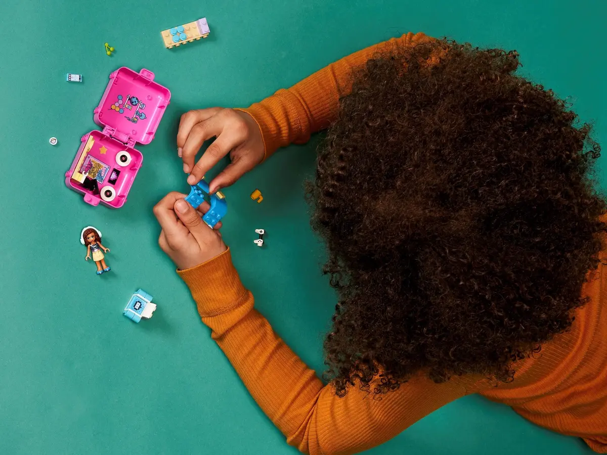 LEGO Friends 41667 Olivia's Gaming Cube set, image 9