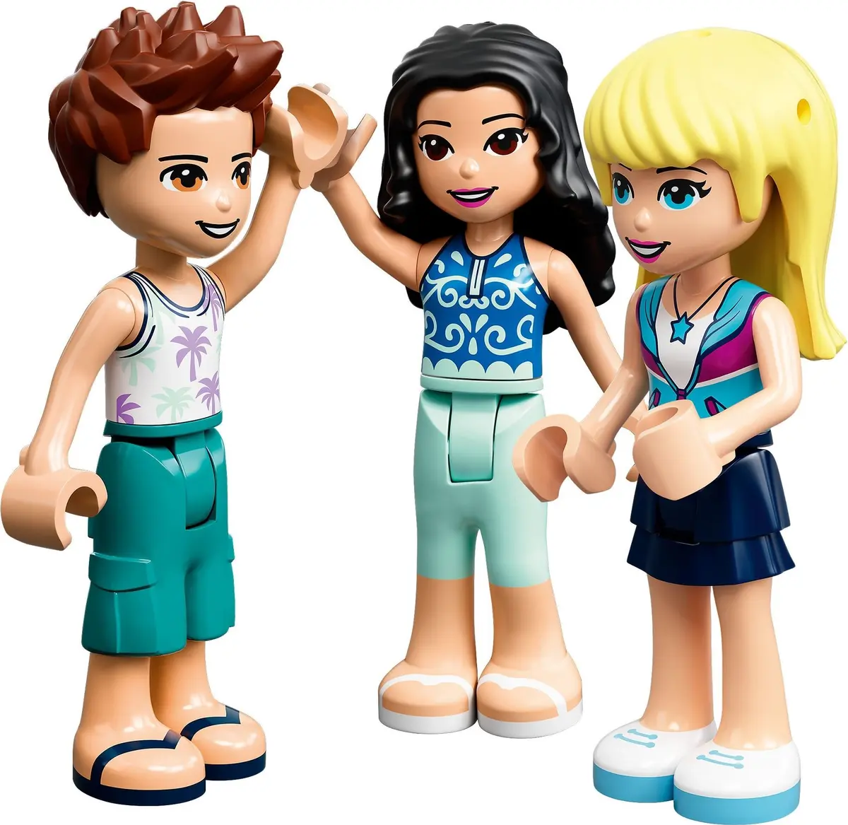 LEGO Friends 41681 Forest Camper Van and Sailboat set, image 18