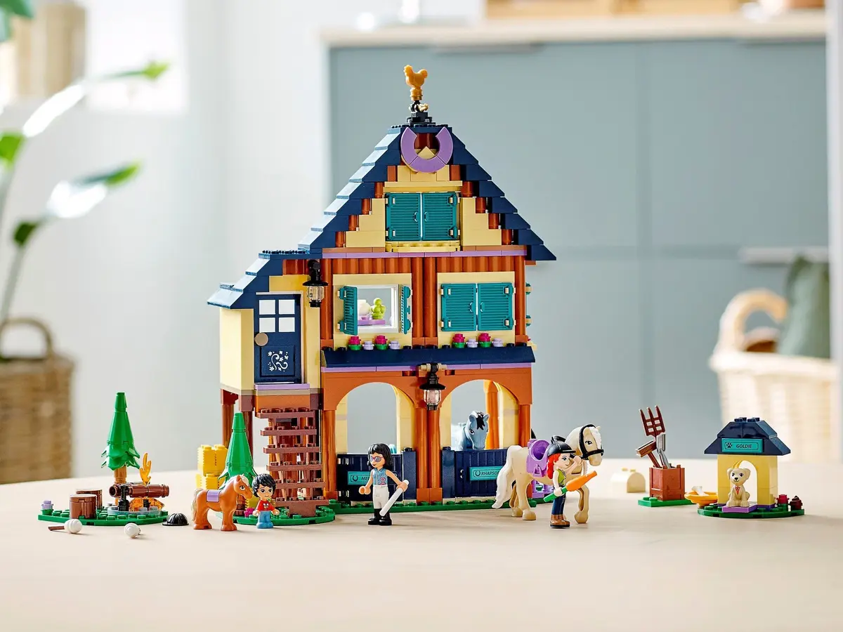 LEGO Friends 41683 Forest Horseback Riding Centre set, image 9