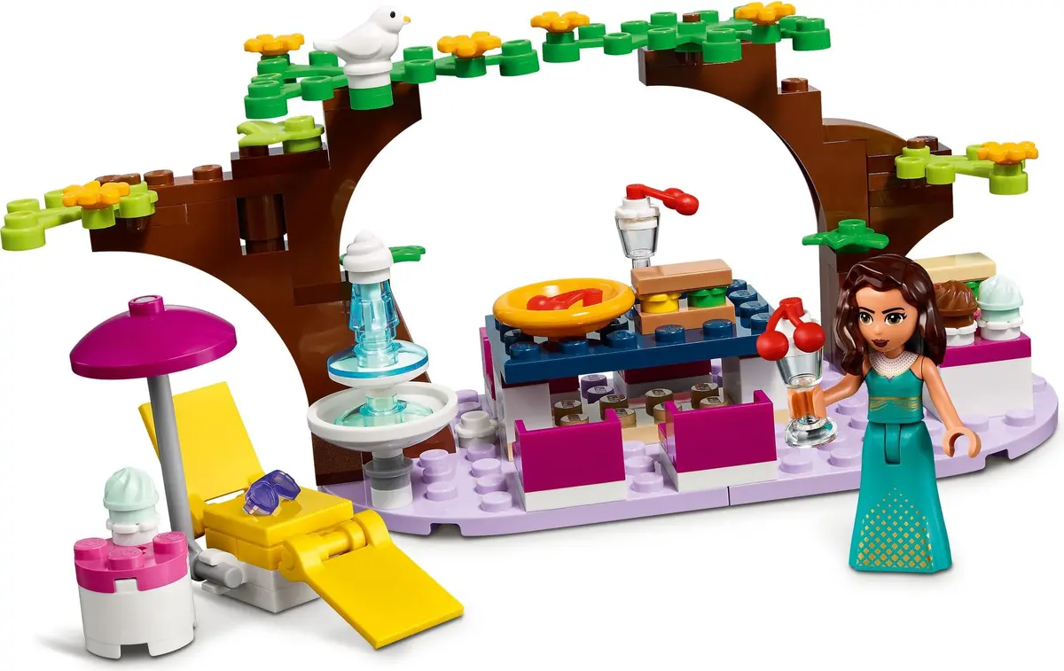 LEGO Friends 41684 Heartlake City Grand Hotel set, image 10