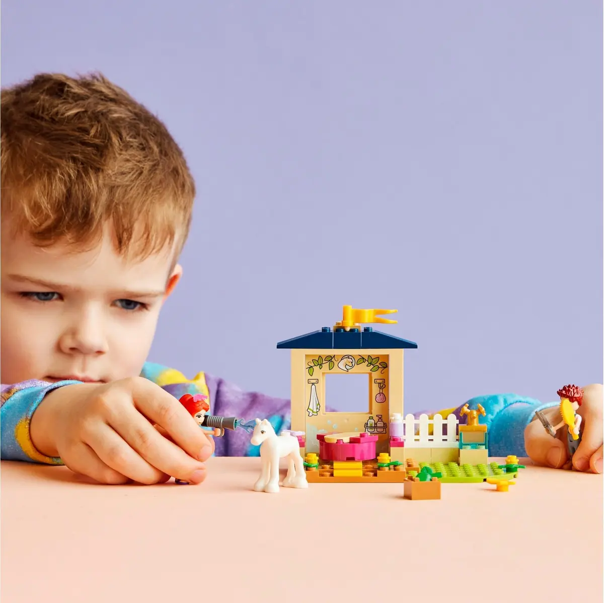 LEGO Friends 41696 Pony-Washing Stable set, image 7
