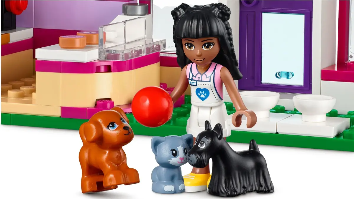 LEGO Friends 41699 Pet Adoption Café set, image 4