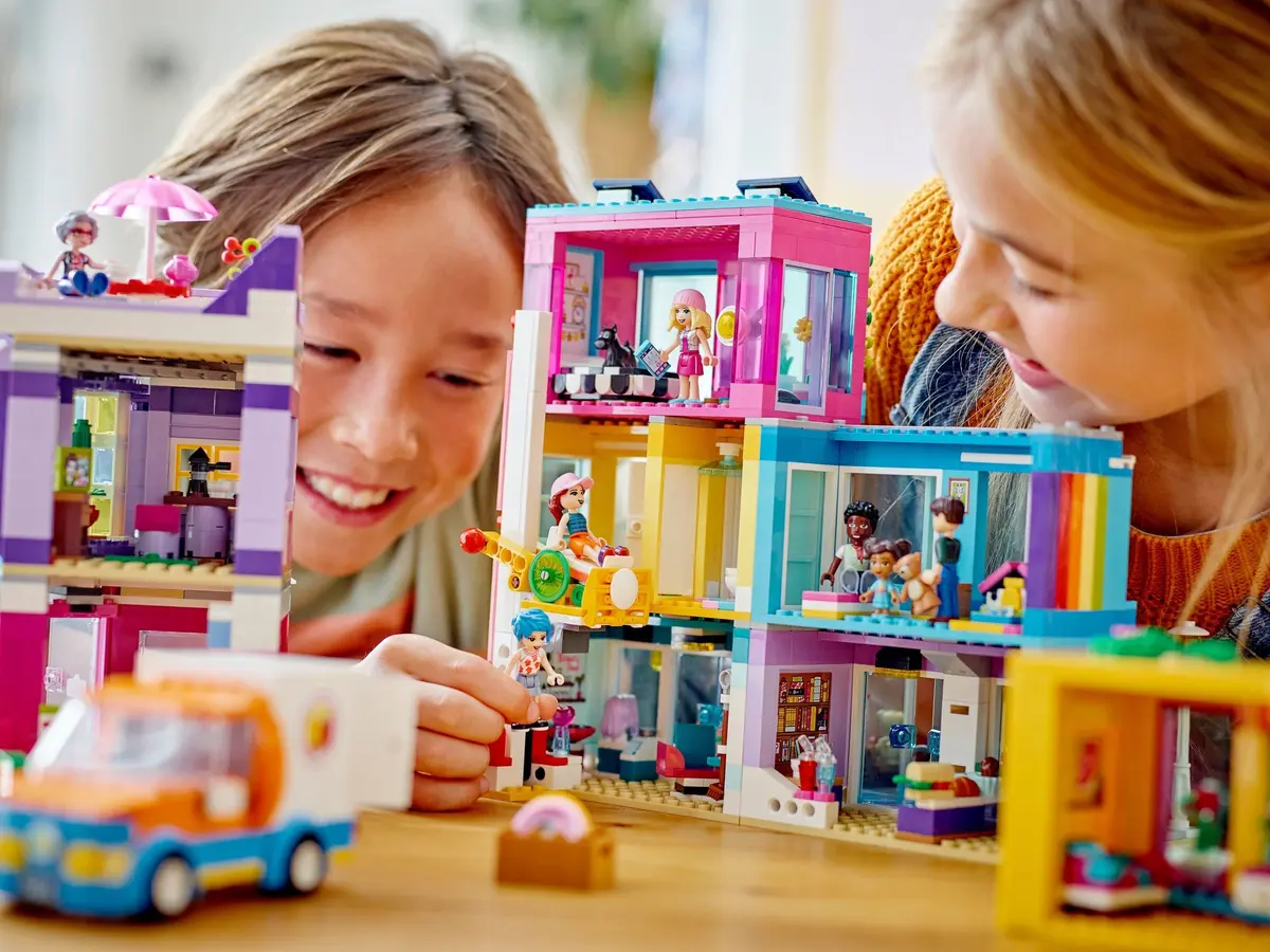 LEGO Friends 41704 Main Street Building set, image 6