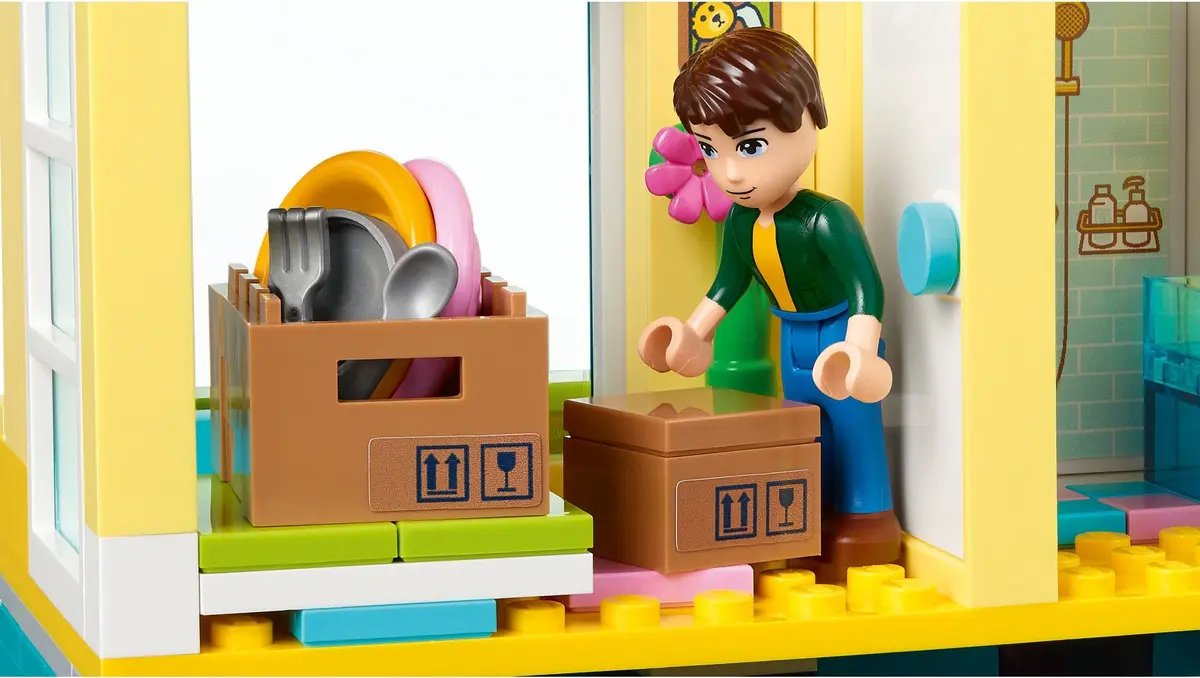 LEGO Friends 41704 Main Street Building set, image 3