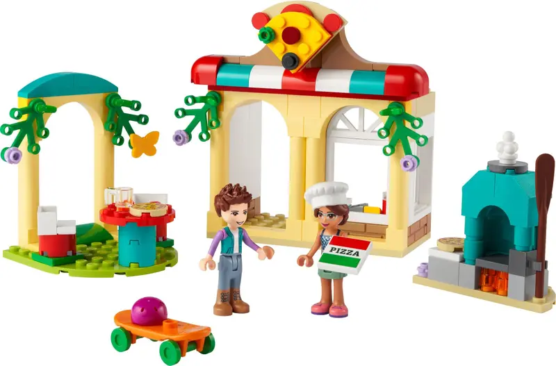LEGO Friends 41705 Heartlake City Pizzeria set