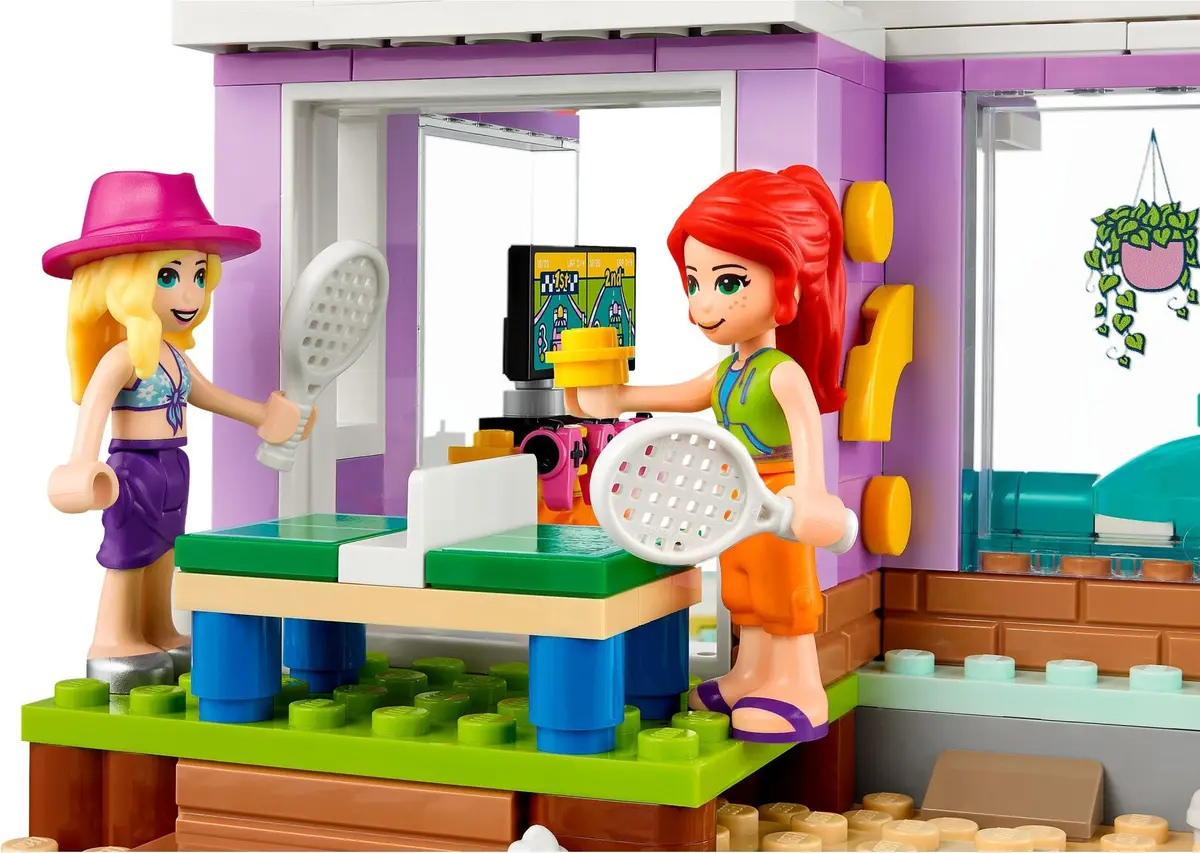 LEGO Friends 41709 Vacation Beach House set, image 7