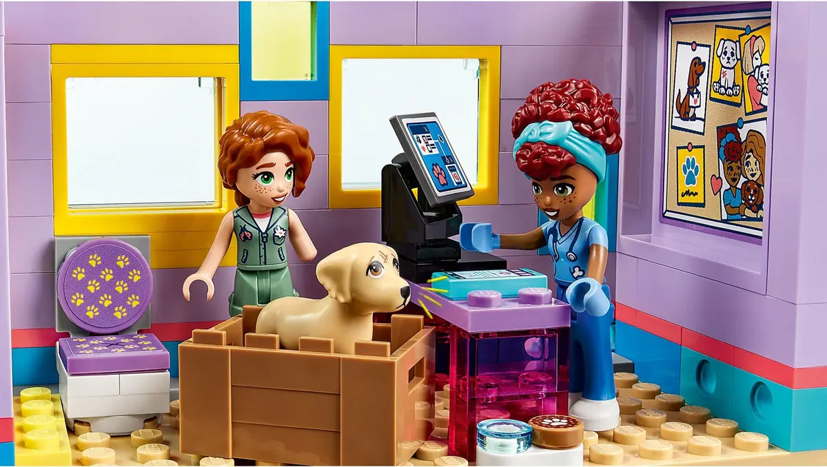 LEGO Friends 41727 Dog Rescue Centre set, image 8