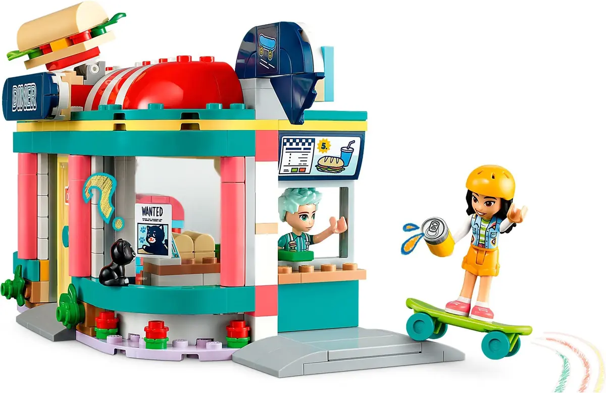 LEGO Friends 41728 Heartlake Downtown Diner set, image 5