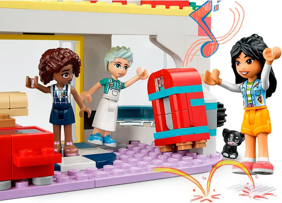 LEGO Friends 41728 Heartlake Downtown Diner set, image 7