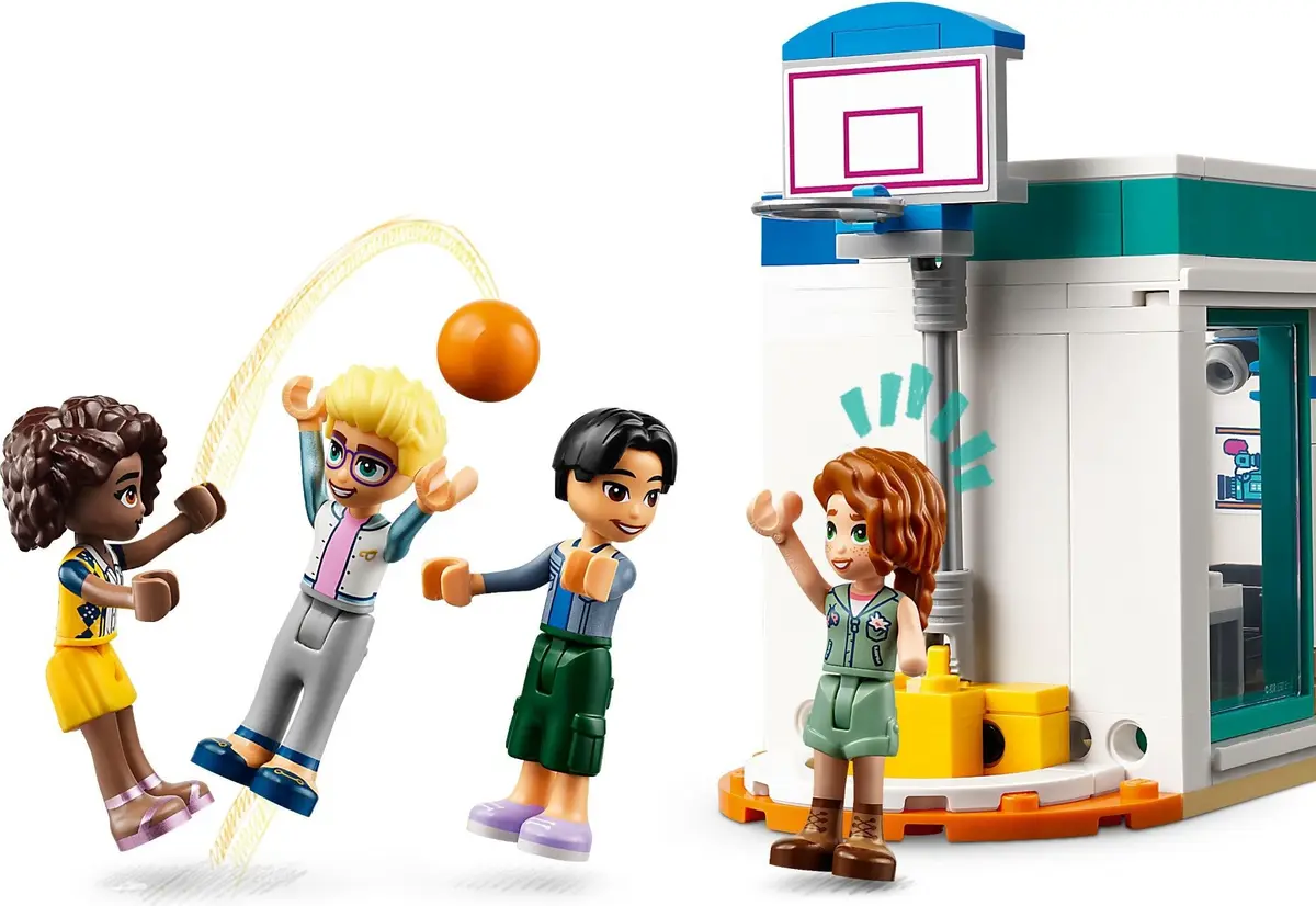 LEGO Friends 41731 Heartlake International School set, image 11