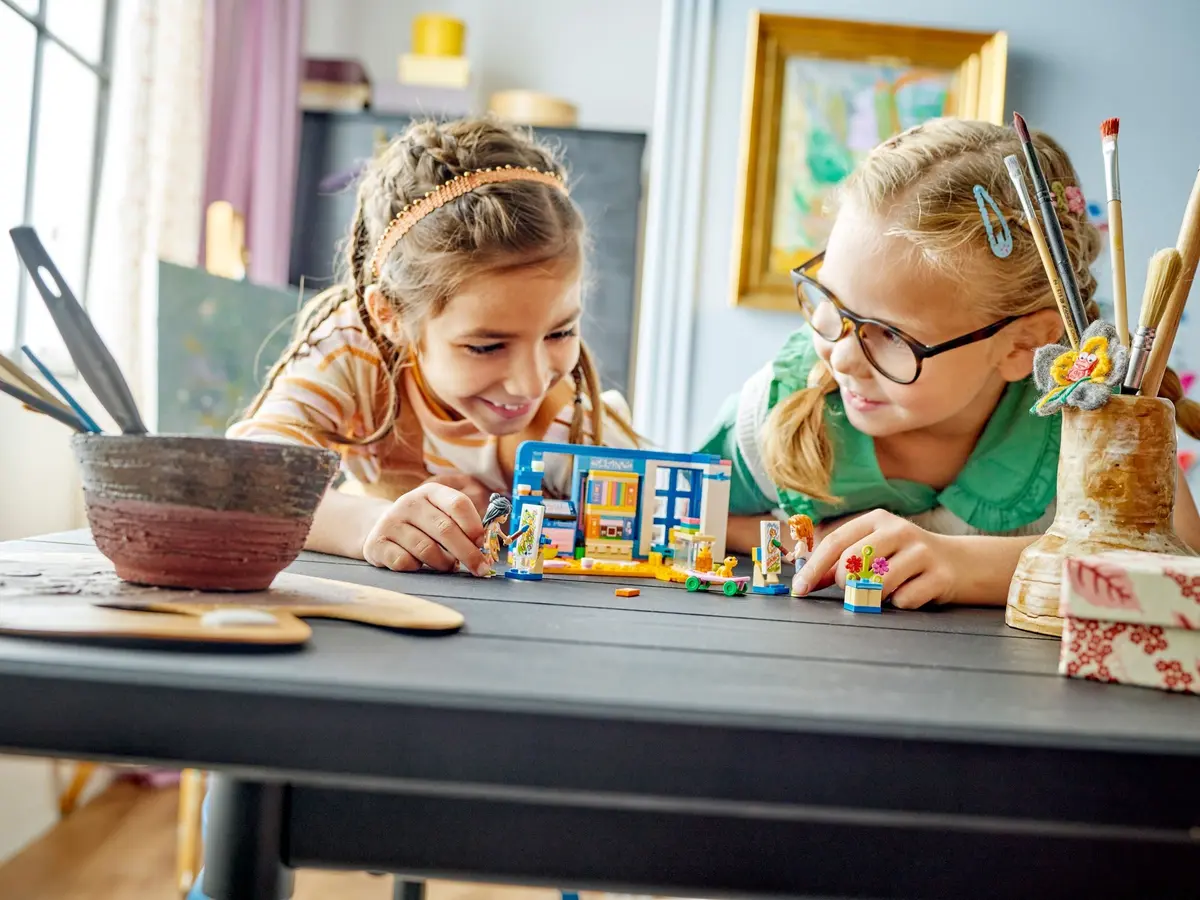 LEGO Friends 41739 Liann's Room set, image 9